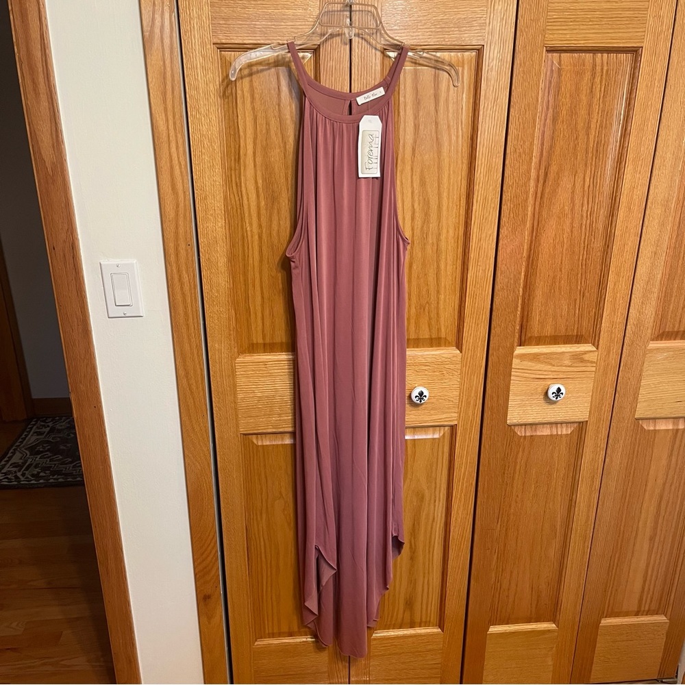 Bella Mae halter neckline midi dress. Size Large. Rose color. Unfinished…